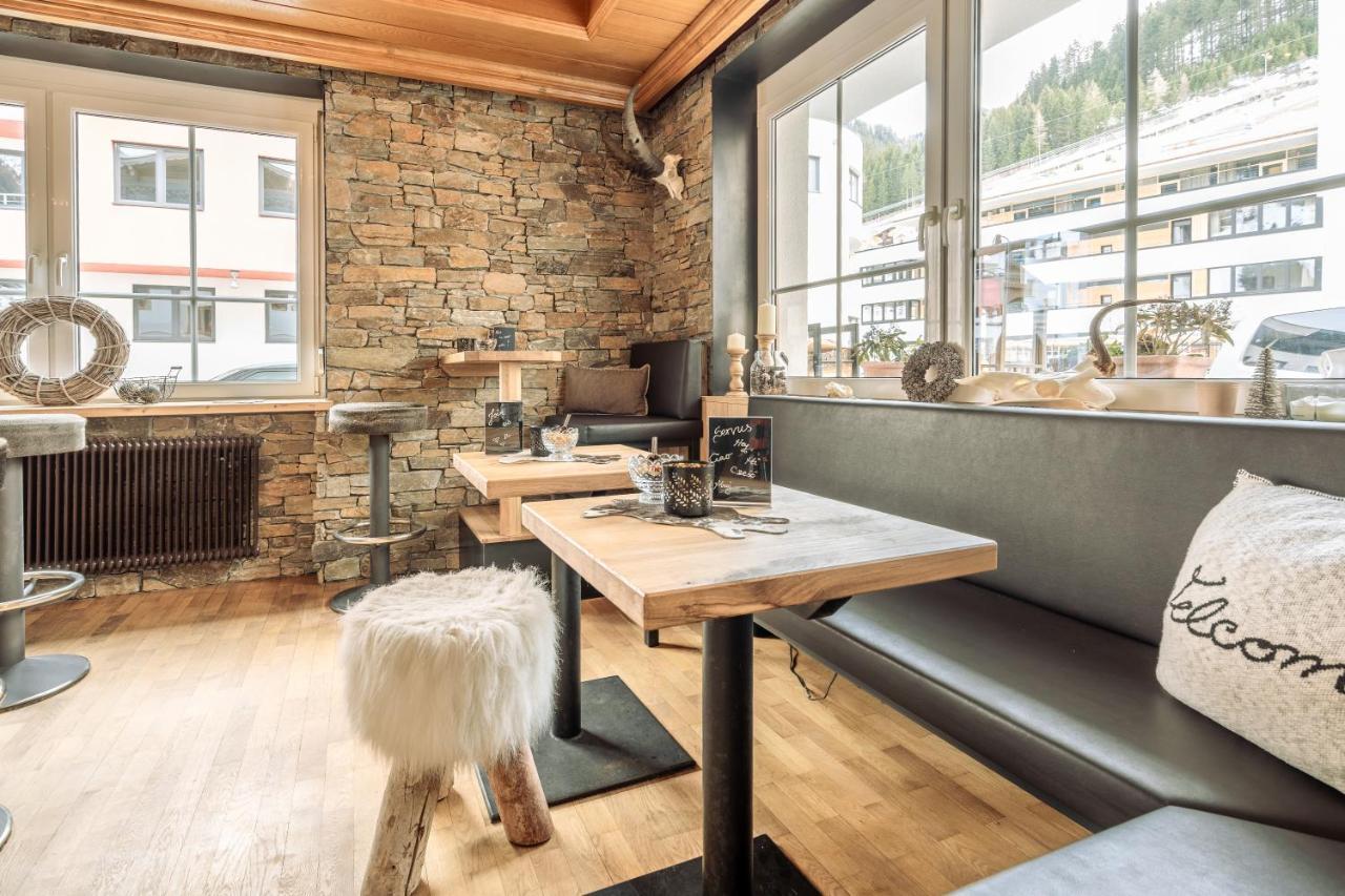 Fortuna Apart Hotel B&B Ишгль Экстерьер фото