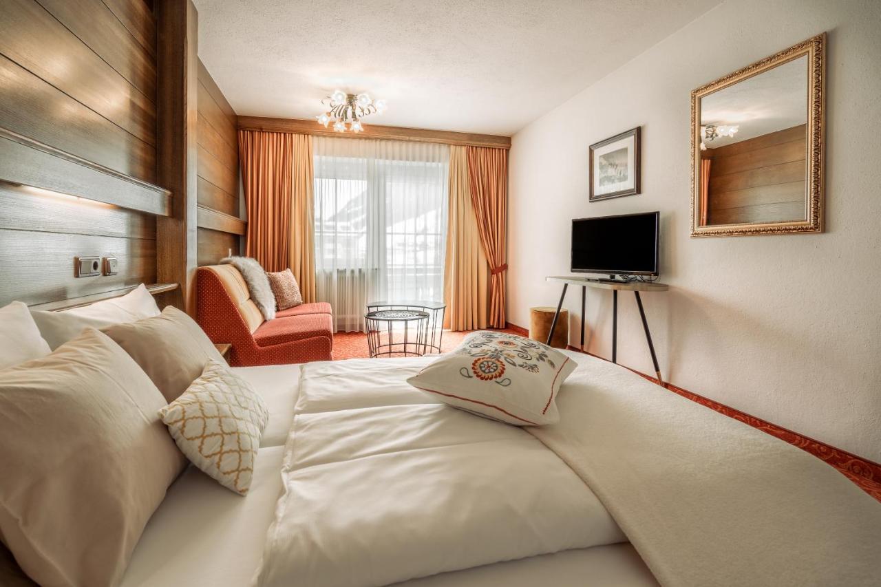 Fortuna Apart Hotel B&B Ишгль Экстерьер фото