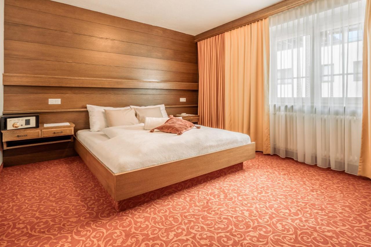 Fortuna Apart Hotel B&B Ишгль Экстерьер фото
