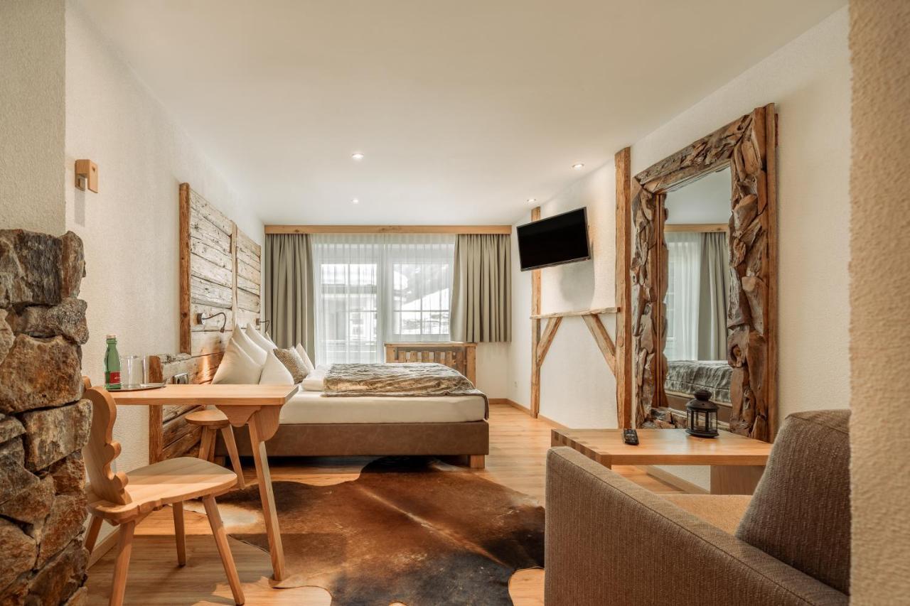 Fortuna Apart Hotel B&B Ишгль Экстерьер фото