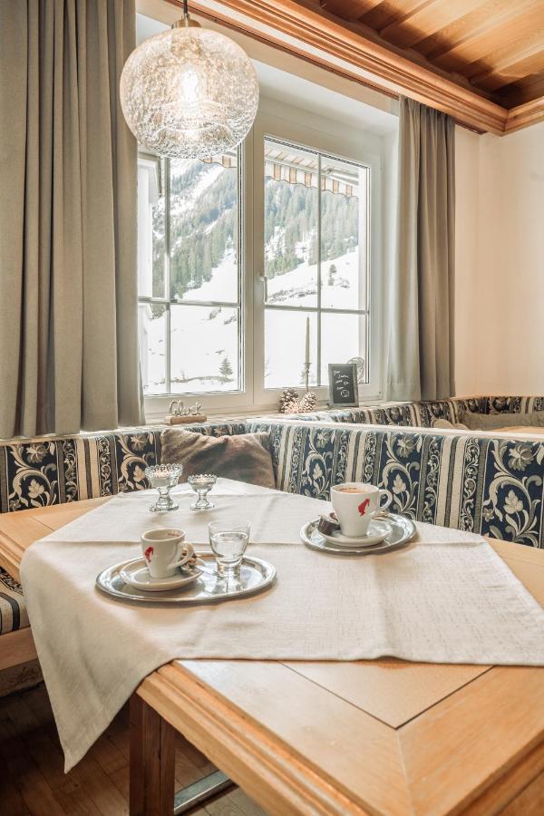 Fortuna Apart Hotel B&B Ишгль Экстерьер фото