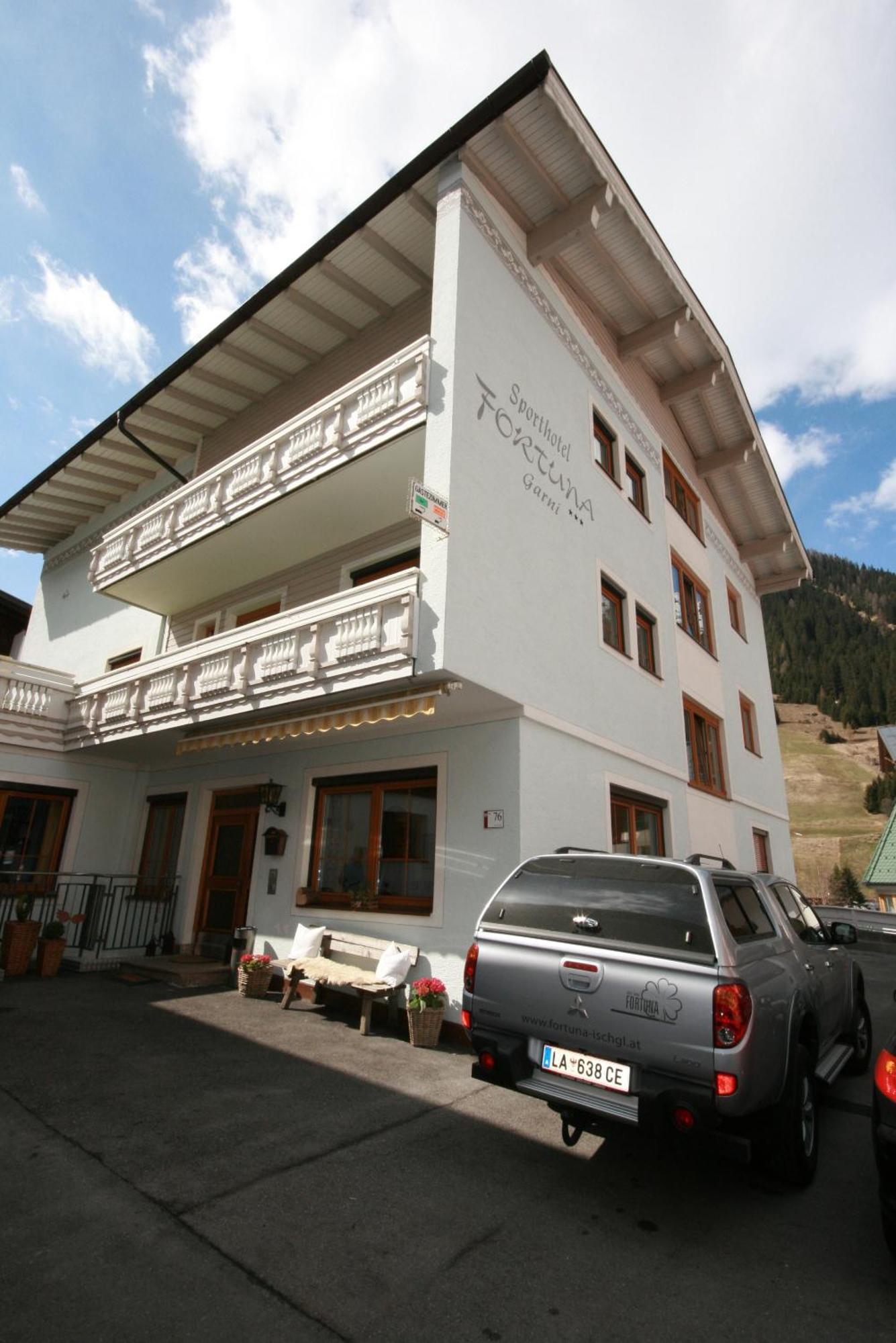 Fortuna Apart Hotel B&B Ишгль Экстерьер фото