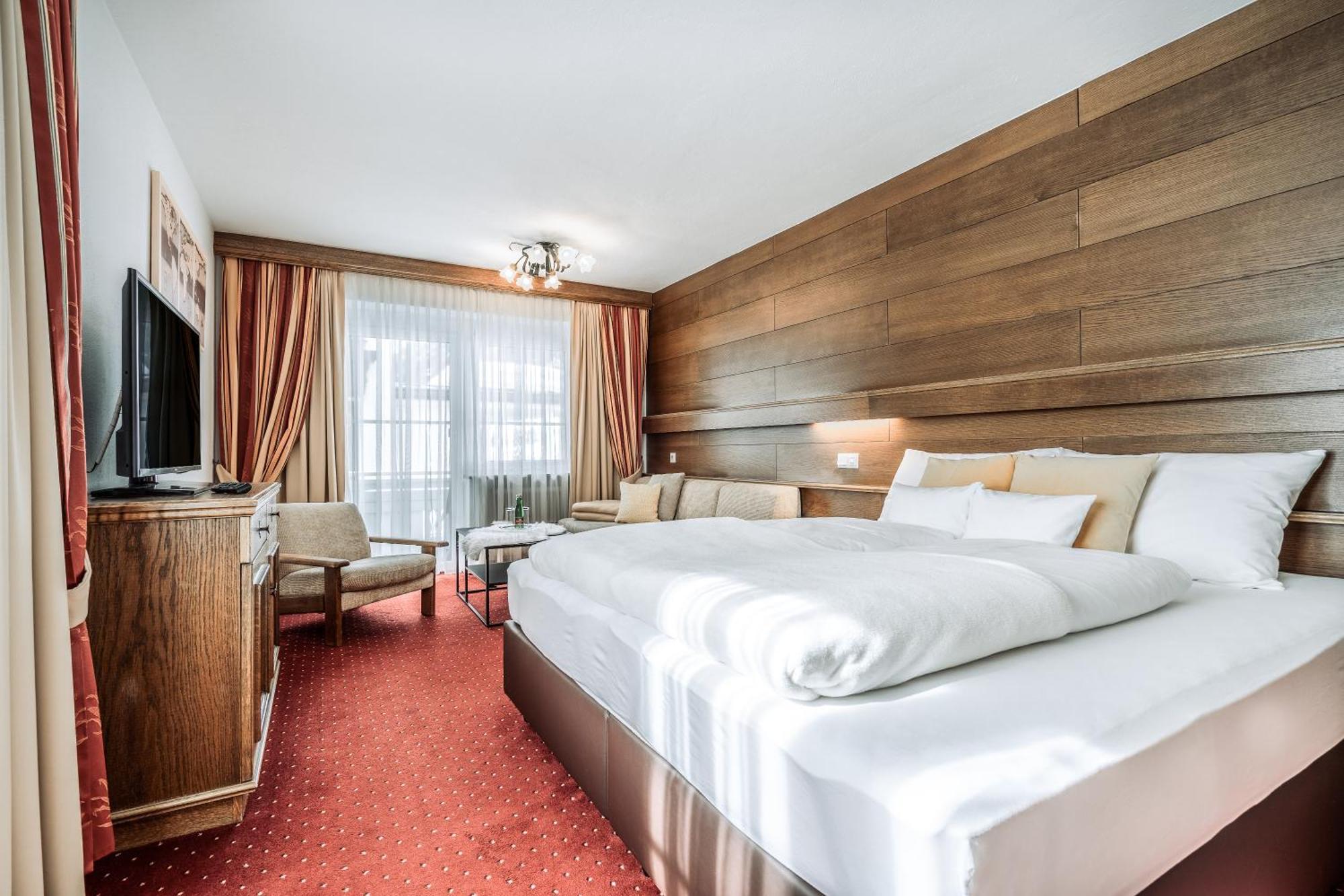 Fortuna Apart Hotel B&B Ишгль Экстерьер фото